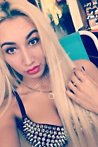 Алина, метро Выставочная