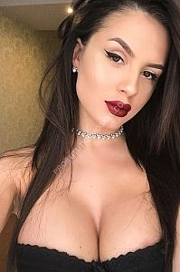 Кира, метро Библиотека имени Ленина