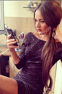 Зоя, метро Шаболовская