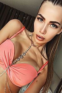 Милана, метро Деловой центр