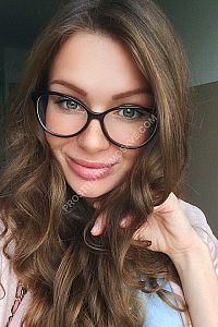 Оксана, метро Белокаменная