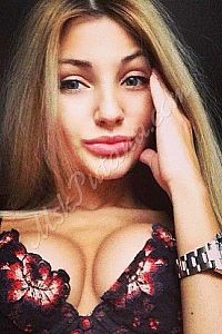 Элона, метро Полежаевская
