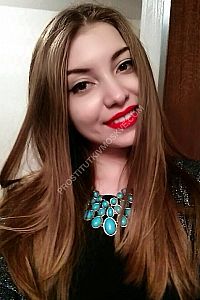 Ксюша, метро Трубная