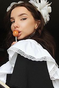 Марина, метро Воробьёвы горы