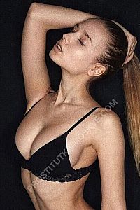 Надежда, метро Беляево