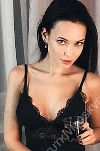 Карина, метро Дубровка