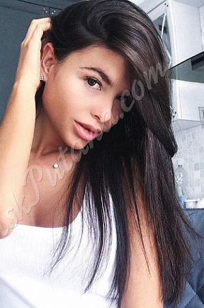 Аня, метро Аэропорт