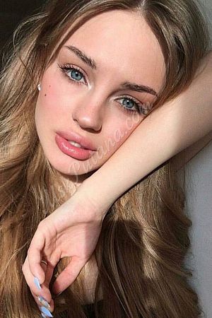 Яночка, метро Братиславская