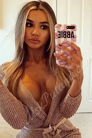Яночка, метро Бульвар Адмирала Ушакова