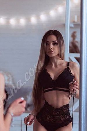 Аня, метро Домодедовская