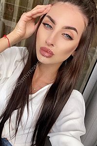 марина, метро Чертановская