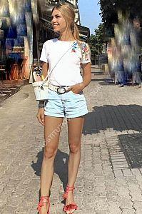 Дарина, метро Бульвар Адмирала Ушакова