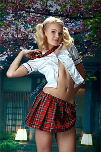 Соня, метро Юго-Западная