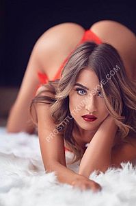 Лена, метро Строгино
