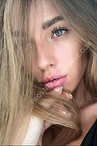Альбина, метро Октябрьская