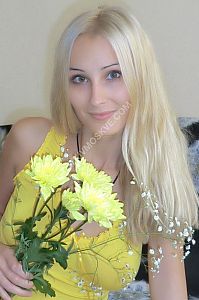 Маша, метро Деловой центр