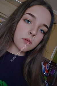 Анна, метро Студенческая