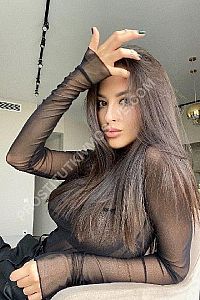 Настя, метро Трубная